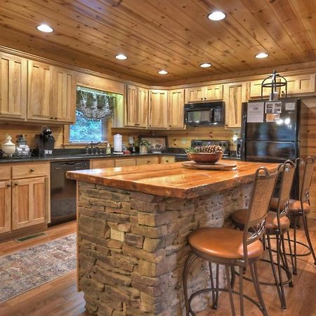 Mountain Creek Lodge Ellijay Exterior photo